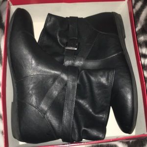 Women’s Booties